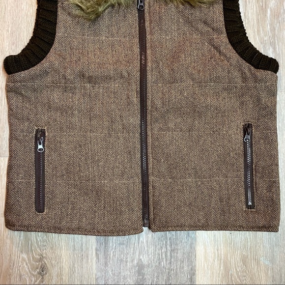 Roxy Wool Blend Faux Fur Vest - Picture 3 of 8